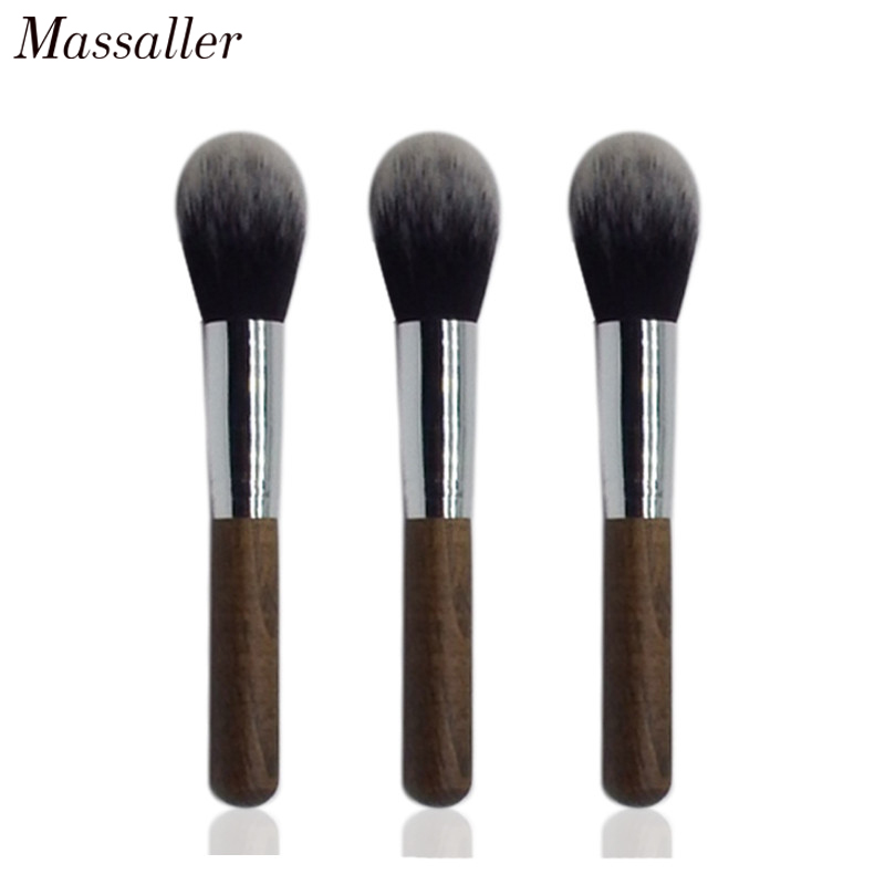 

Massaller Super Soft Synthetic Hair Large Powder Blush Brush Durable Wood Handle Essential Makeup Brushes for Daily Make Up 1pc