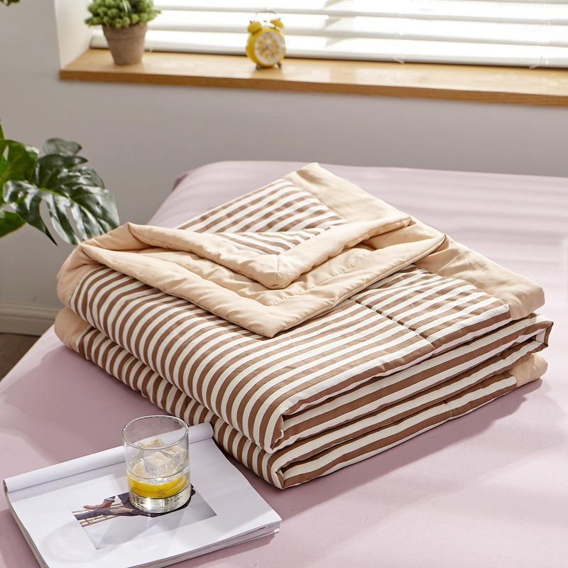 

Bedding Summer Quilt Lattice Stripes Blanket Thin Skin-friendly Comforter Bedspread Double Bed Air Condition Quilt Home Goods1
