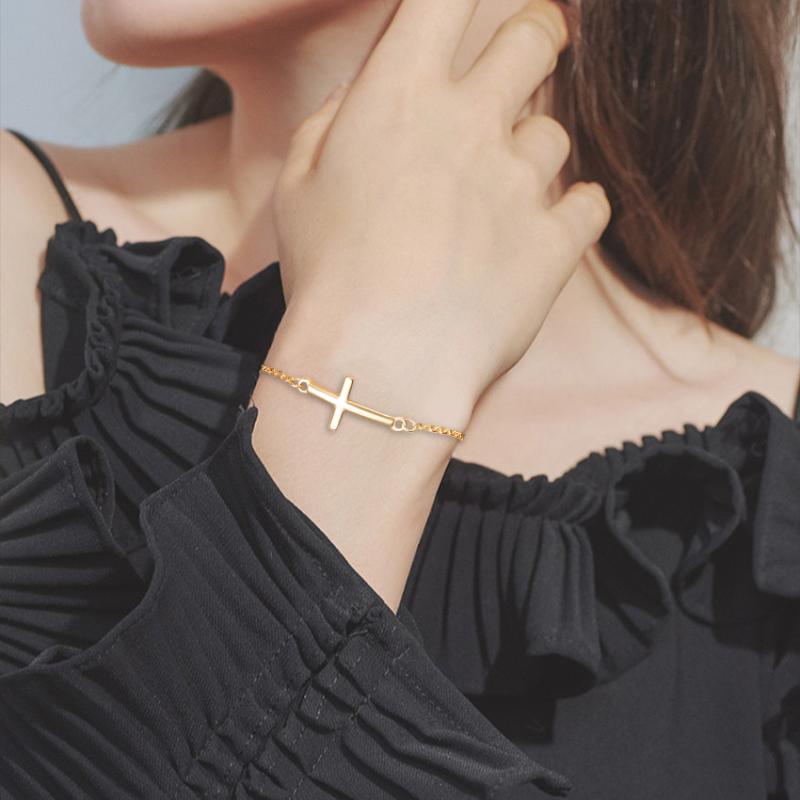 

Charm Bracelets 100% Stainless Steel Cross Bracelet Simple Fashion Curved Christmas Gifts For Friends