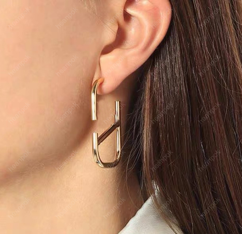 

Fashion Luxury Gold Earrings For Women Designer Earring Hoop Ear Studs Pendants Womens Jewelry Letter Earring Wedding Gift Accessory New