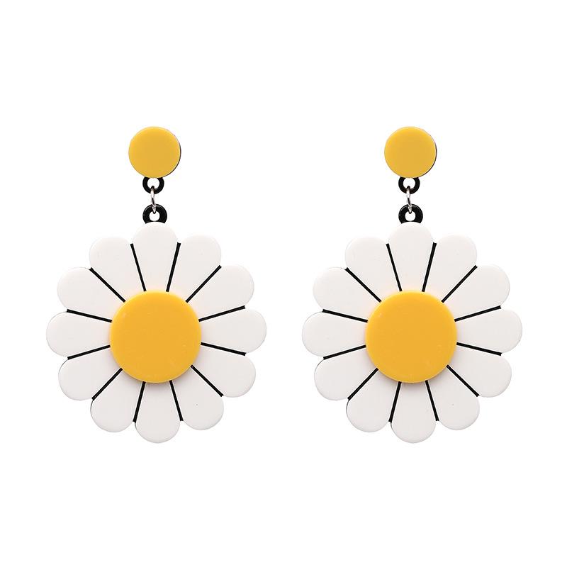 

New earrings with high-grade sunflower Earrings Lovely and refreshing accessories quality