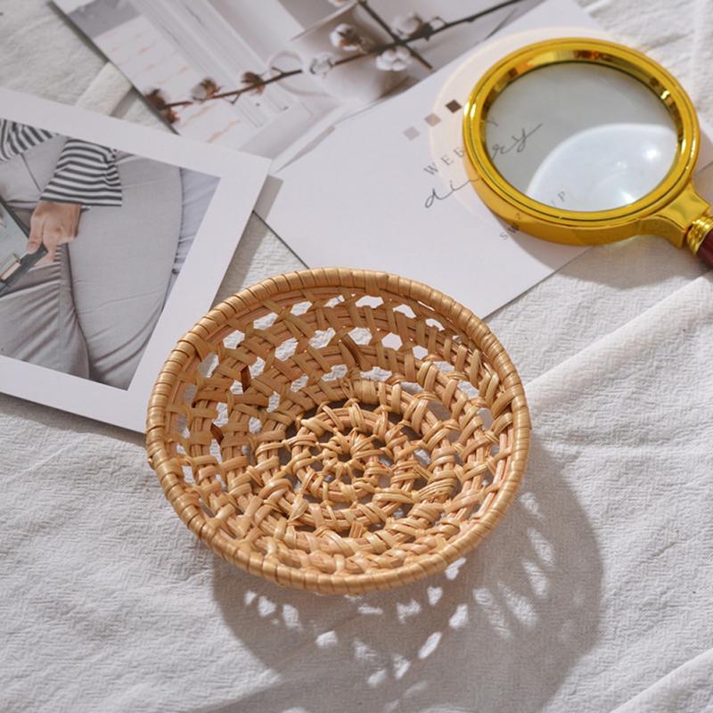 

Rattan Weave Round Storage Basket Fruit Bread Storage Tray Kitchen Picnic Serving Tray Hand-Woven Home Mini Container