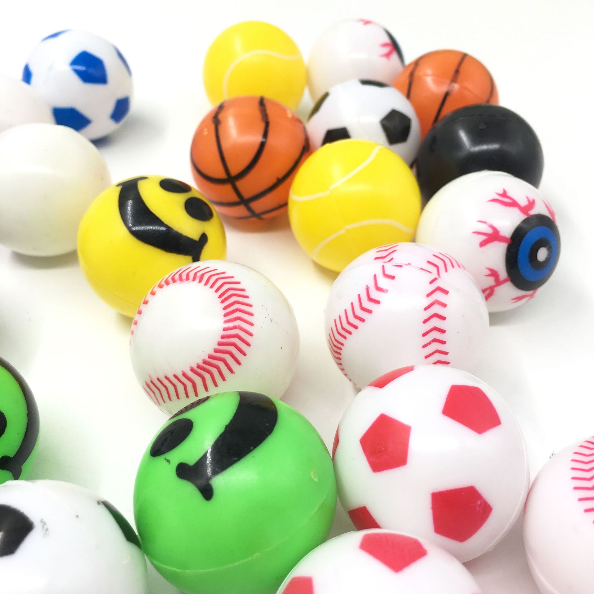 cheap bouncy balls in bulk