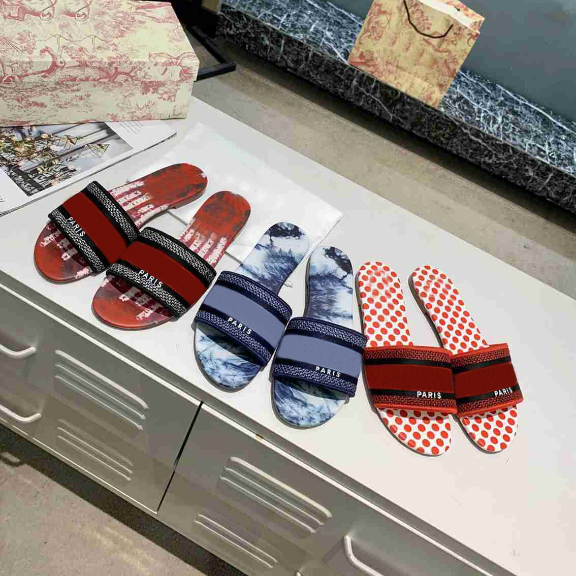 

desiner new Women Sandals Slippers Embroidery Sandal Flip Flops Striped Beach Genuine Leather Slipper with box top quality
