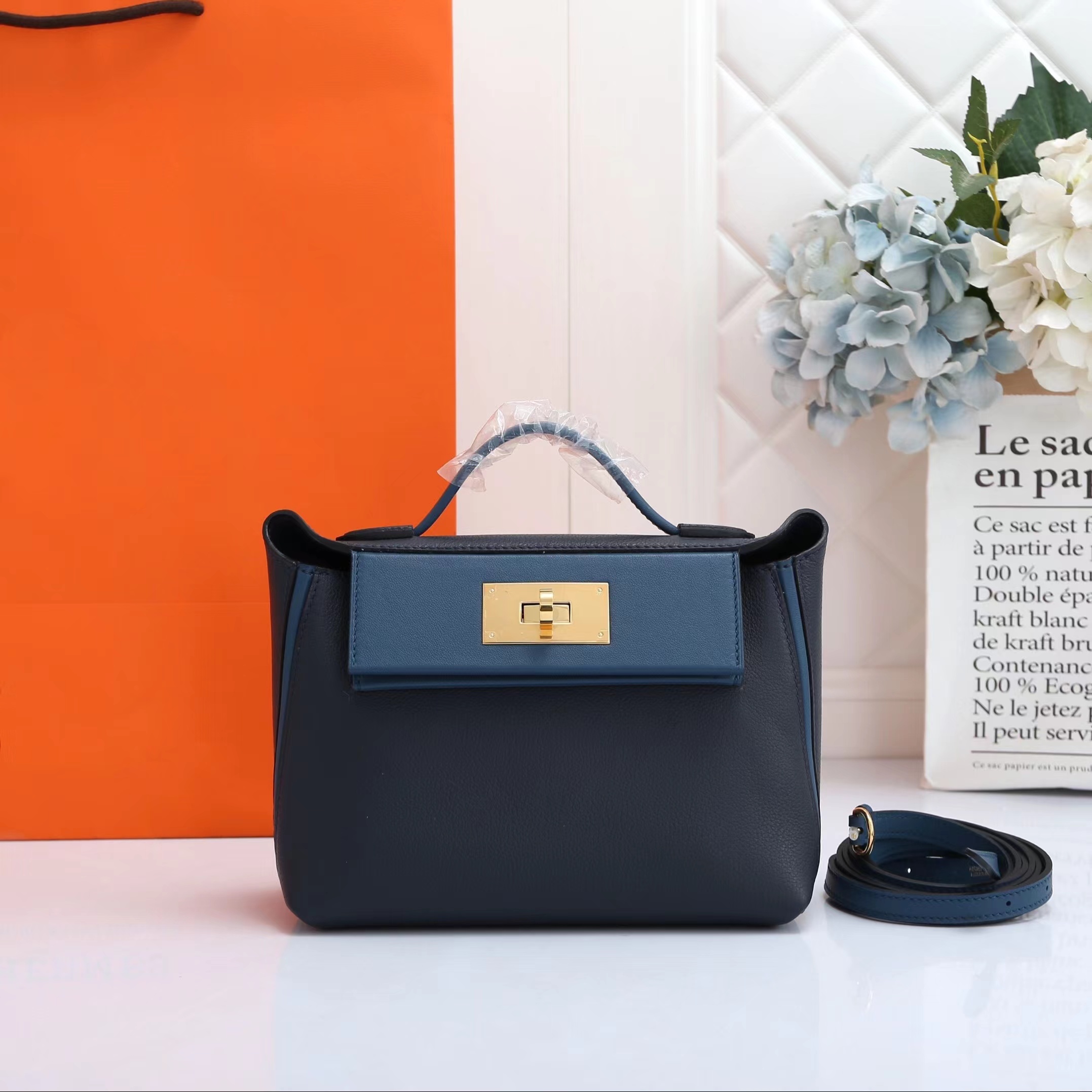 

Wholesale KL Mini 2424 Totes WOMEN Togo Cowhide Genuine Leather Evercolor Plain Handbags Shoulder Bag Cross Body Bags Backpack, Red