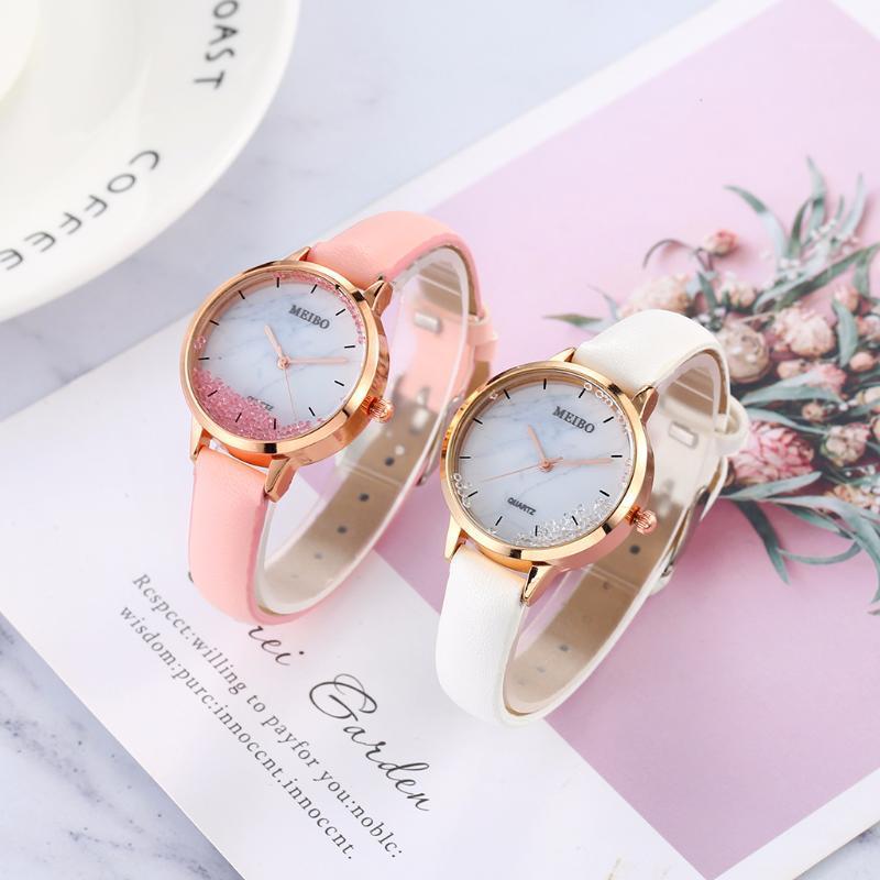 

Top Brand Women's Watches Fashion Leather Wrist Watch Vintage Ladies Watch Women Clock Mujer Bayan Kol Saati Montre Feminino 2011, White
