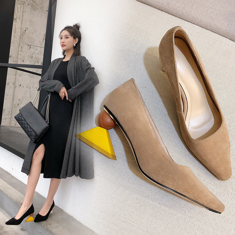 

2021 Natural Pumps Sheep Suede Building Block Heels Profiled Woman Wedding Shoes XKAU, Black