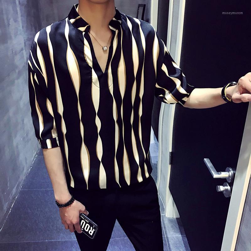 

2018 New Summer Men's Loose Stripes Half Sleeve Shirt Korean Version V - Neck Cuff Handsome Middle Sleeve Shirts Men1, Red