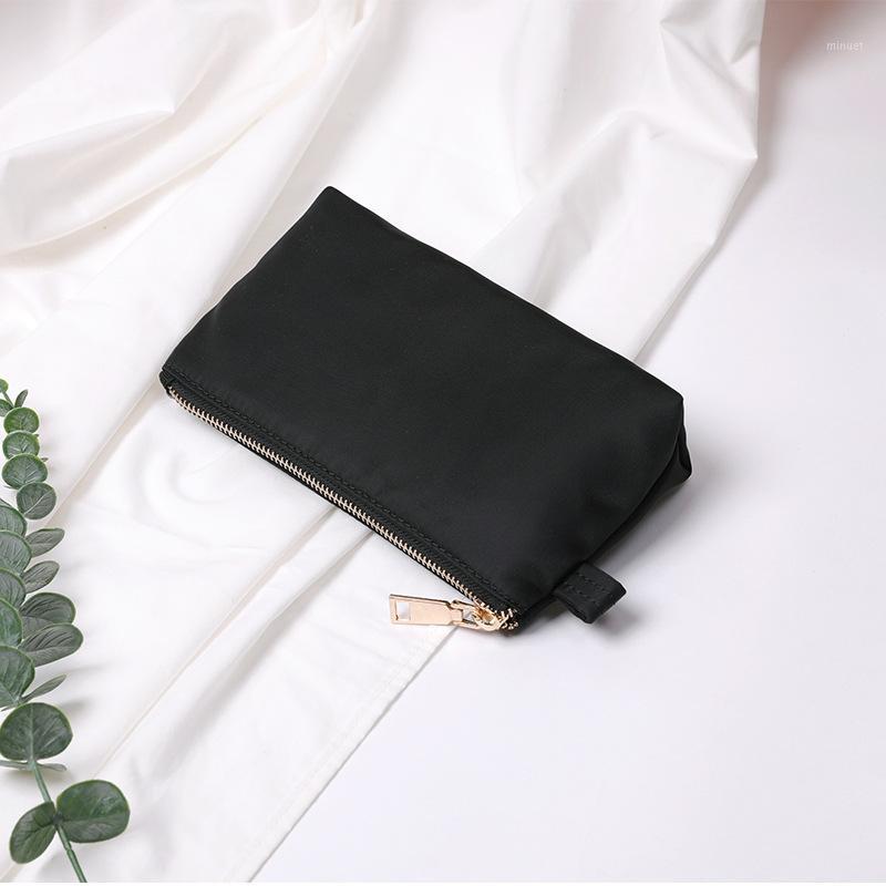 

2020 new ladies cosmetic bag simple and portable Korean women's fashion storage bag1, Black