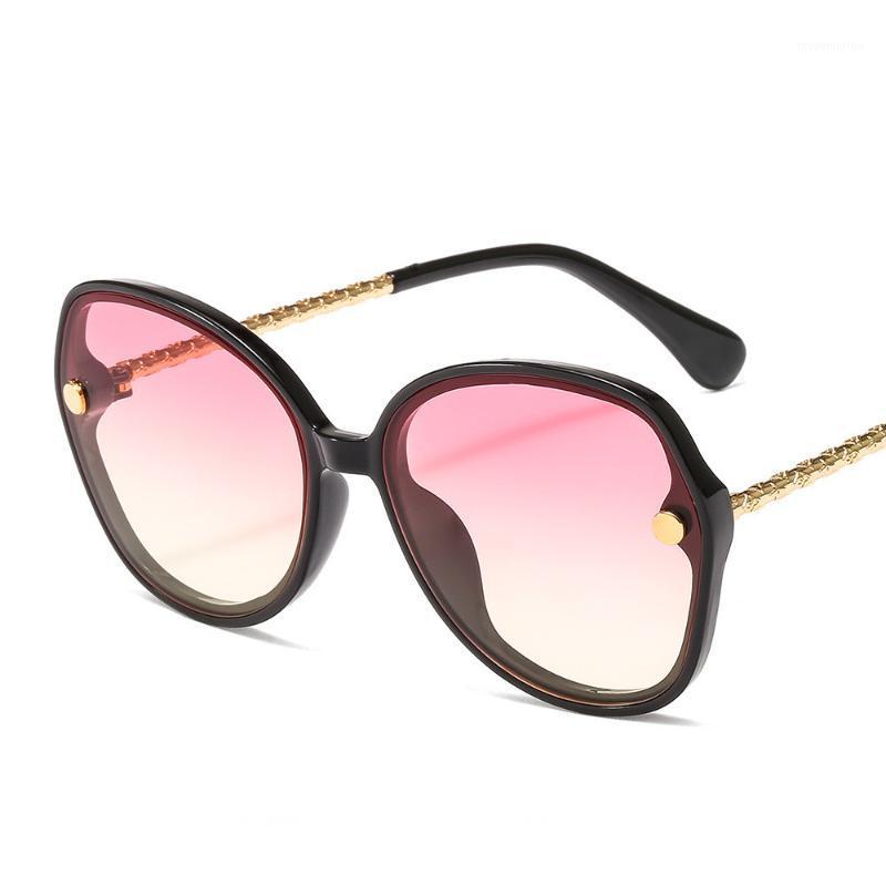 

Fashion Design Elliptical Plastic Sunglasses Luxury Lady Travel Sunglasses Classic Vintage Men Outdoor Sports Driving Mirror1