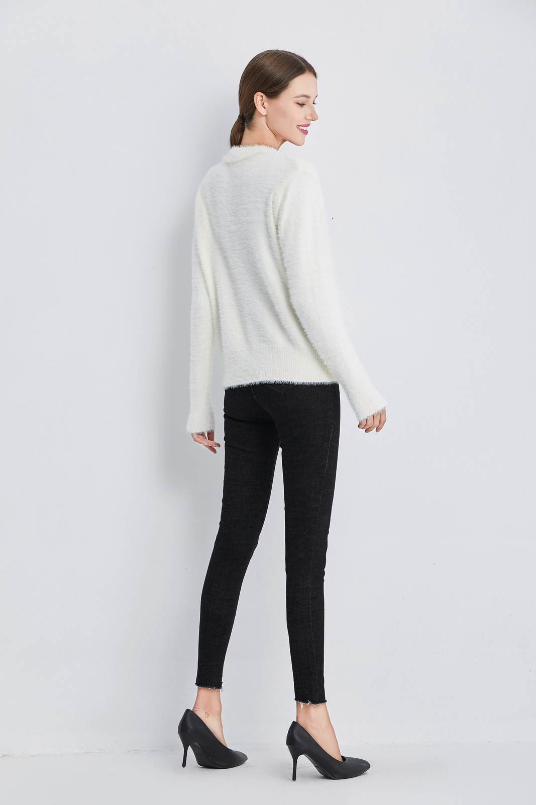 

Soft Hot Mesh Wool Breasted Large Female Button Cardigan Olhl, Ivory