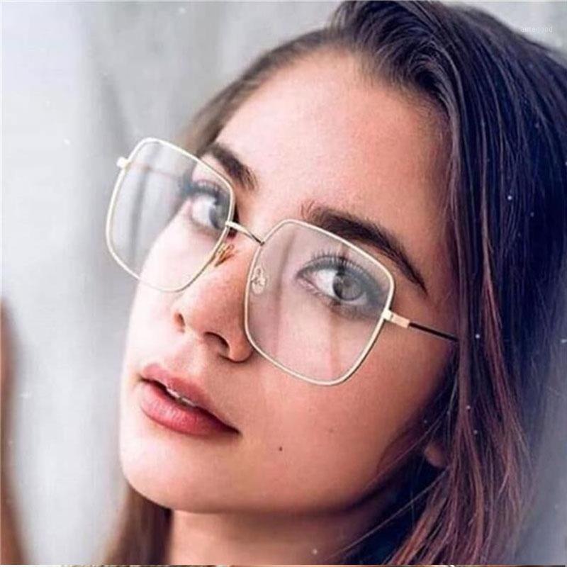

Sunglasses Metal Frame Transparent Square Glasses Optical Spectacle Frames Classic Luxury Clear Lens Women Men Oculos Feminino1
