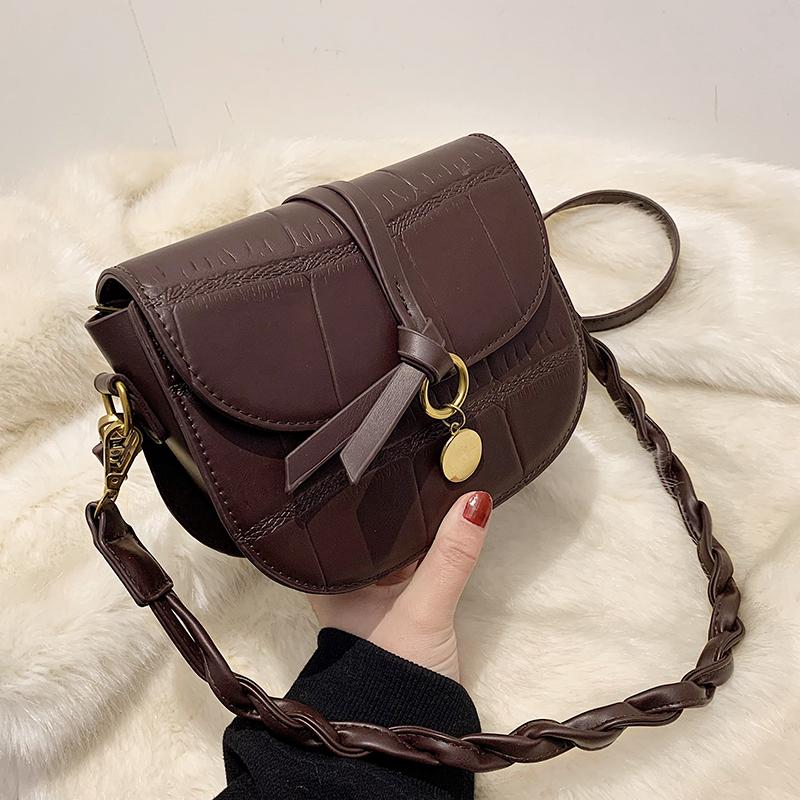 

VeryMe Luxury Fashion Women Crossbody Bag Leather Semicircle Saddle Bags Casual Shoulder Messenger Bag Small Square bolso mujer, Black