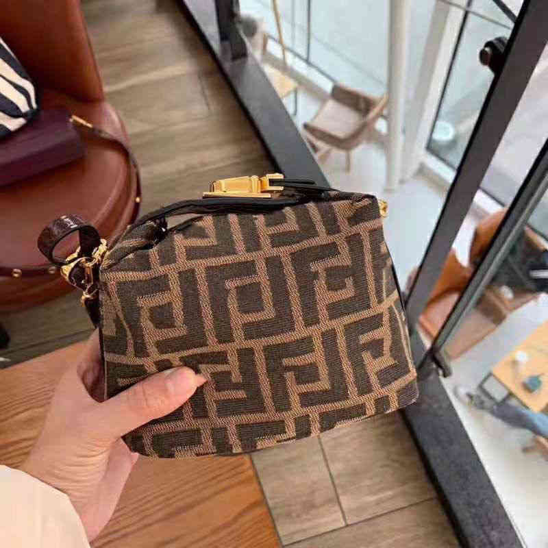 

new Pattern pillow bag portable one shoulder lunch box student messenger cosmetic Purse, Dark brown