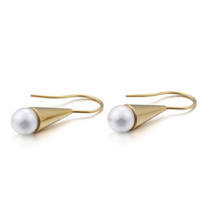 

New fashion shell Stud Earrings personality atmosphere earrings female