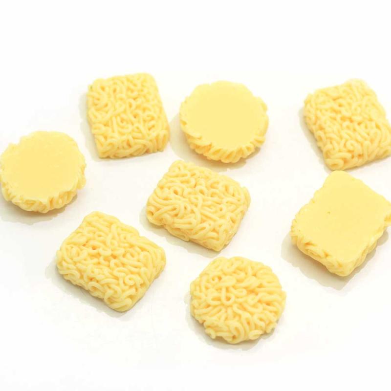 

20/50 pcs Cute Resin Instant Noodles Square Shape Round Shape Resin Ramen Noodle Charms Cabochons Kawaii Noodles Cabs