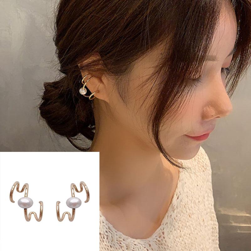 

2020 New Trendy Spiral Curve Circle Multilayer Ear Stud Earrings Cold Style Imitate Pearl Metal Earrings Party Jewelry Gift