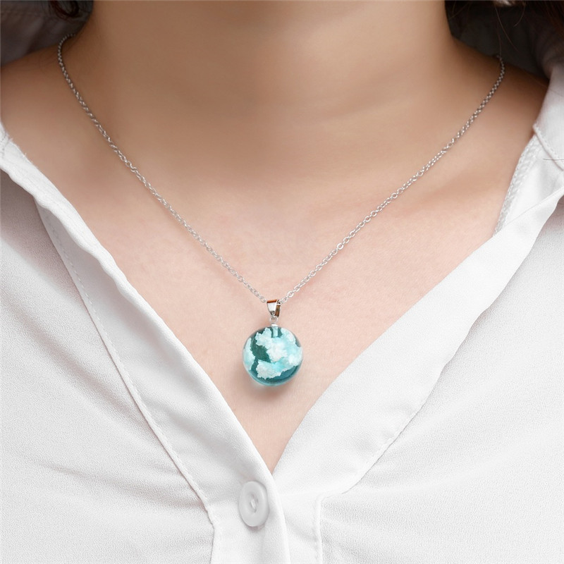 

Transparent Resin Rould Ball Moon Pendant Necklace Women Chic Blue Sky White Cloud Chain Necklace Fashion Jewelry Gifts for Girl, Silver