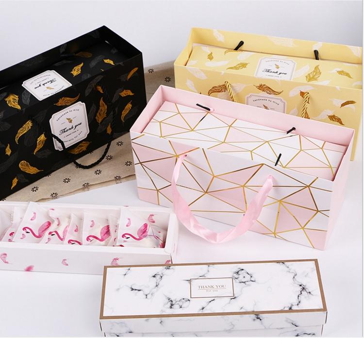 

Lovely Flamingo Handbag Cow Rolled Sugar Biscuit Gift Bag Wedding Birthday Chocolate Box Birthday Party Cake Bag Creative Box