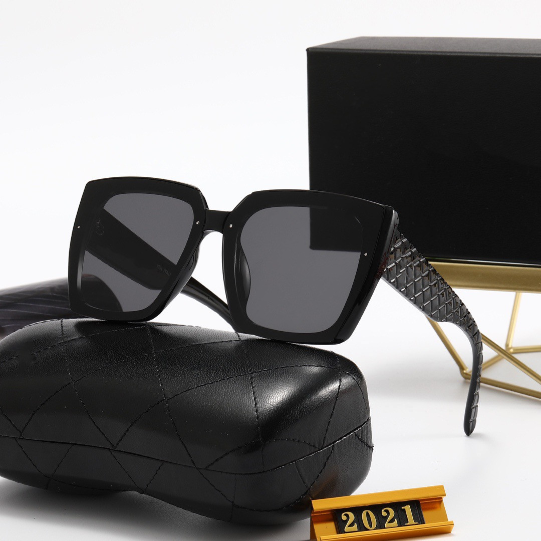 

hot high-grade leather designer sunglass attitude sunglasses women square logo on lens men designer sunglasses shiny gold New with box