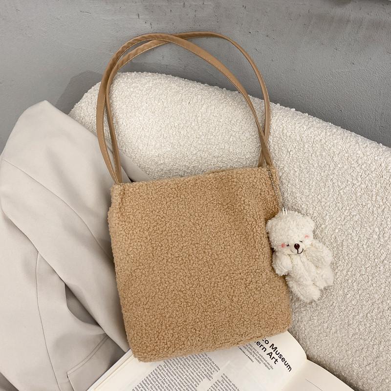 

Cartoon soft sister girl Toth bag lamb hair one-shoulder bag