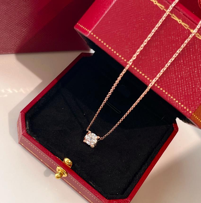

Women Designer Diamond Pendant Necklace S925 Silver Plated Individuality Chain Necklace Party Wedding Gift