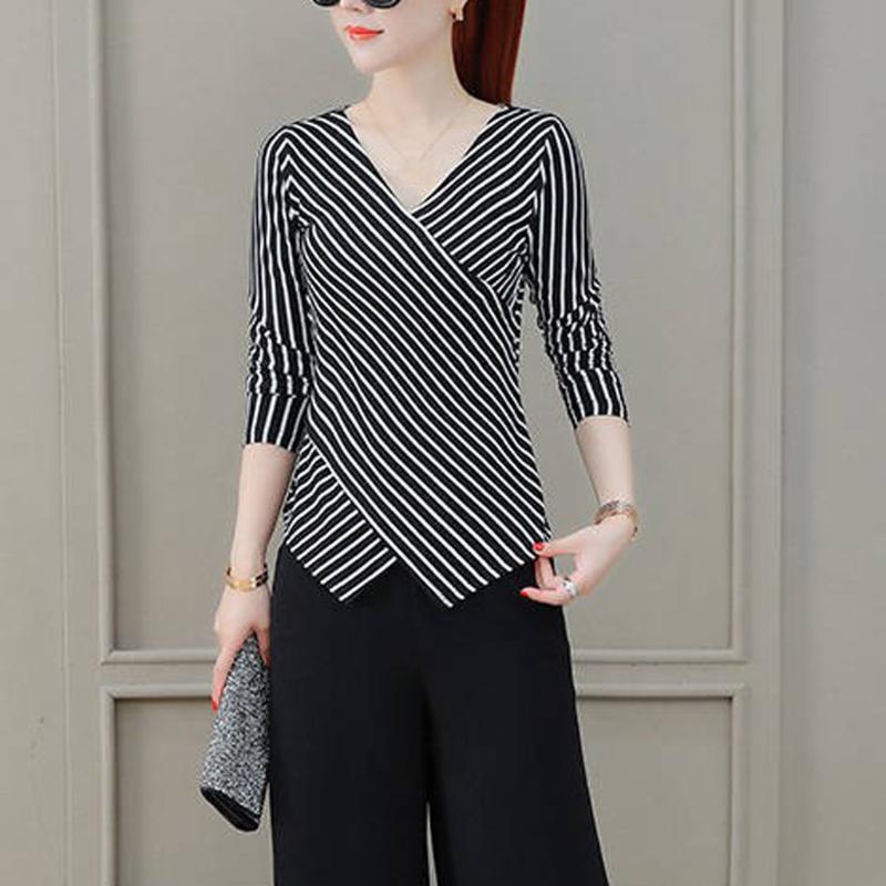 

Fashion Business Blouse Ladies Striped Print Work Shirts Women Casual Long Sleeved Irregularity Shirt With V-Neck Stripe Shirt, Black