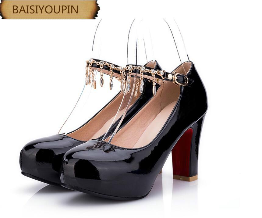 

2021 New Round Head Thick Heel One Word Button Waterproof Commuting Professional Women's Shoes Wedding Shoes, Beige