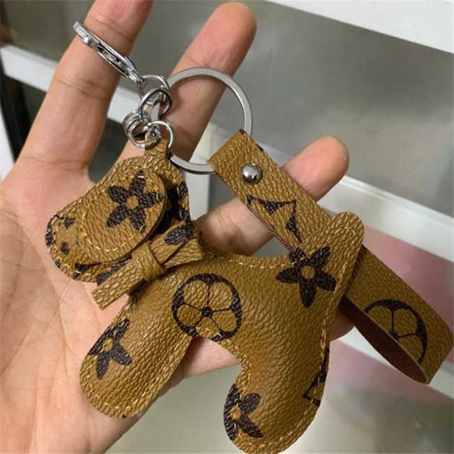 

Designer Car Keychain Bag Pendant Charm Jewelry Flower Key Ring Holder for Women Men Gifts Fashion PU Leather Animal Key Chain Accessories