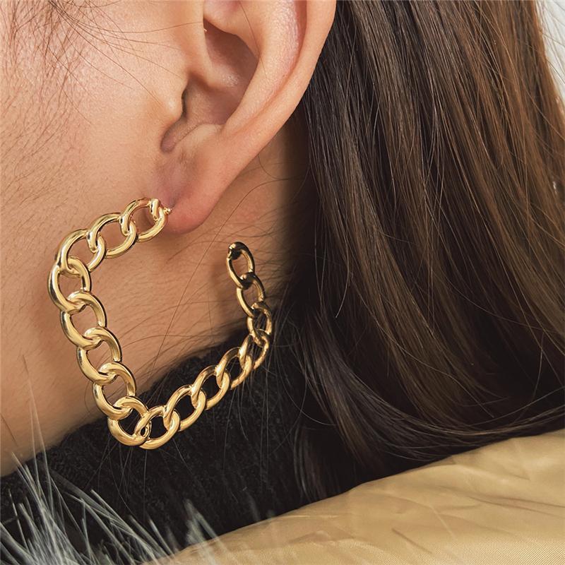 

Stud Bohemian Vintage Gold Metal Chain Earrings Oversize Geometric Jewelry 2021 Women Fashion Statement