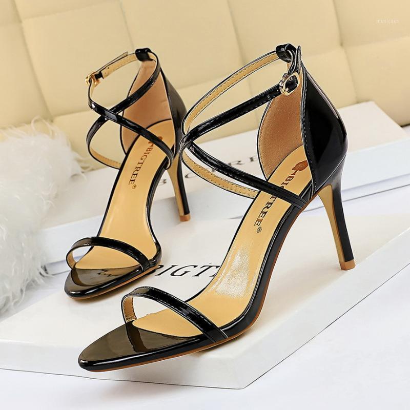 

European And American Fashion Sexy Nightclub Open Toe Metallic Cross Strap Stiletto High Heel Sandals Female High Heels1, Dark grey
