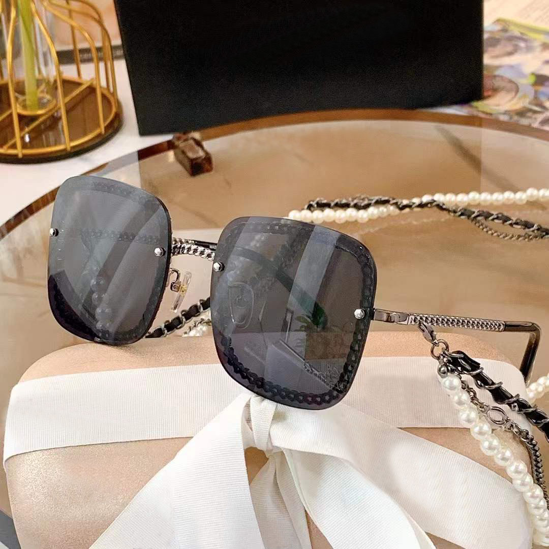 

Womens Sunglasses For Women Men Sun Glasses Mens 4244 Fashion Style Protects Eyes UV400 Lens Top Quality With Case