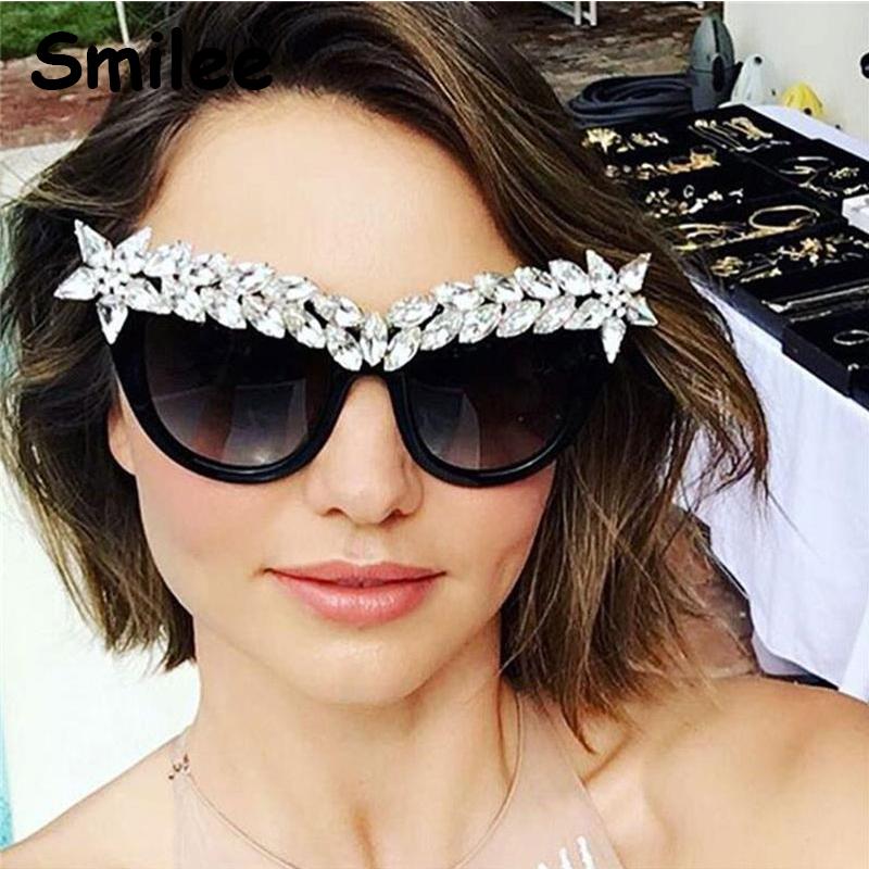 

Luxury Crystal Cat Eye Oversized Sunglasses Women Sexy Fashion Big Shades Top Rhinestones Wedding party Eyewear UV400