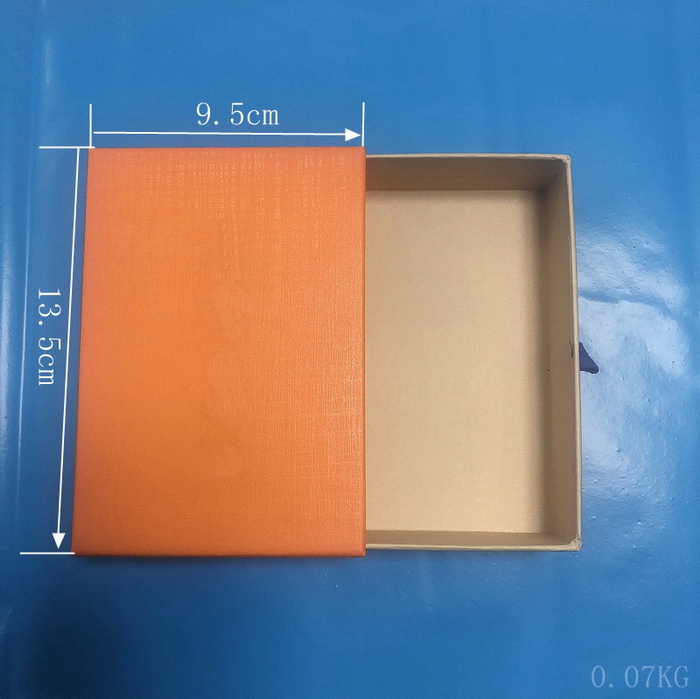 

Fashionable Orange Printed letters Jewelry Box and Accessories Suitable for Necklace Bracelet Ring Earrings The box is not sold separately