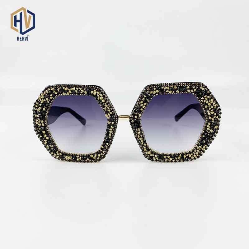 

New Geometric Oversized Sunglasses Women Small Rhinestone Decoration Hexagon Big Frame Sun Glasses Gradient Eyeglasses UV400
