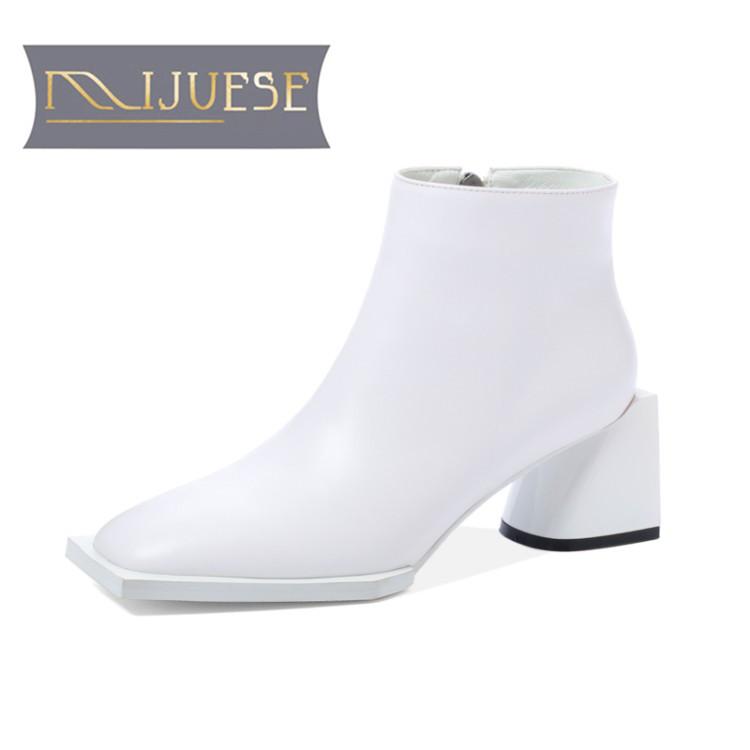 

MLJUESE 2021 women ANKLE boots Cow leather Winter short plush Square Toe zipper High heels female boots size 40, White