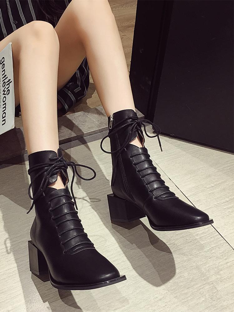 

Boots Women's Wind 2021 New Autumn Fashion Square Head Coarse Tether with Medium Boots Women ins Tide, Black