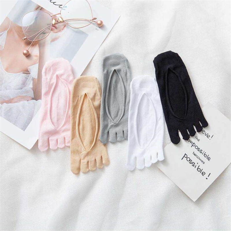 

5 Pair Women Five Toe Socks Spring Summer And Autumn Fashion Boat Sock Woman's And Ladies 5 Finger Cotton Socks, Black