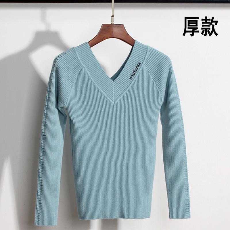 

2020 women's winter new hedging knitted temperament commuter base solid color letter V-neck slim thick sweater, Black
