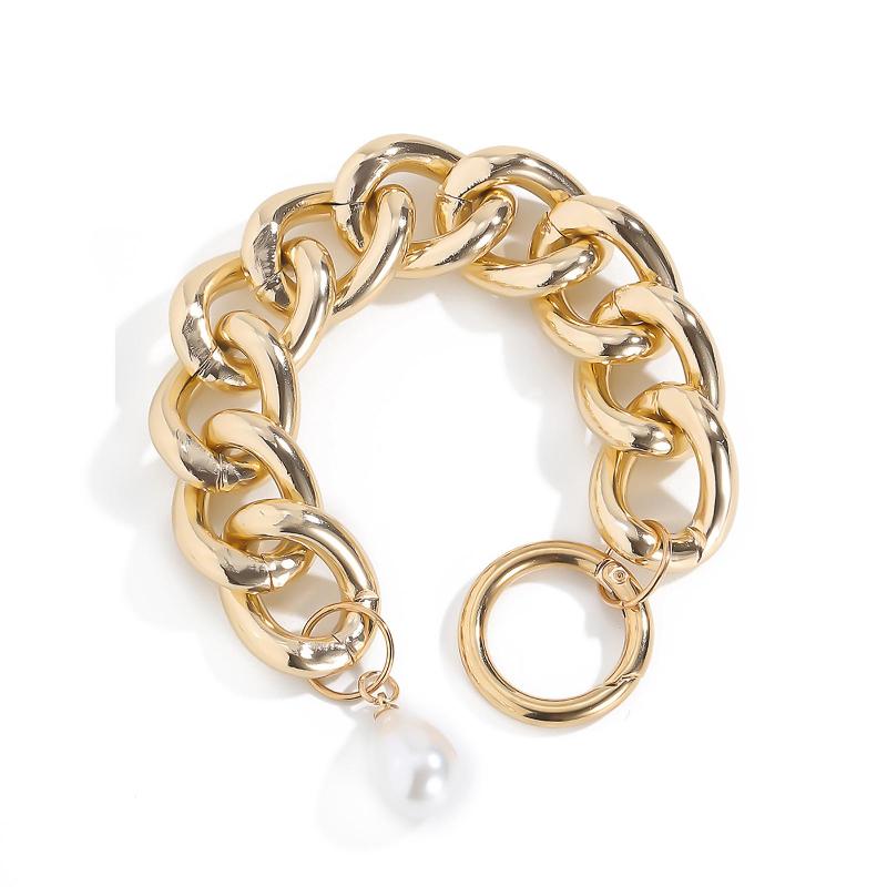 

2020 Women Bracelet Fashion Baroque Style Pearl Vintage Bracelet Hollow Bangle Jewelry Gift Simple Jewelry Holiday Bracelets
