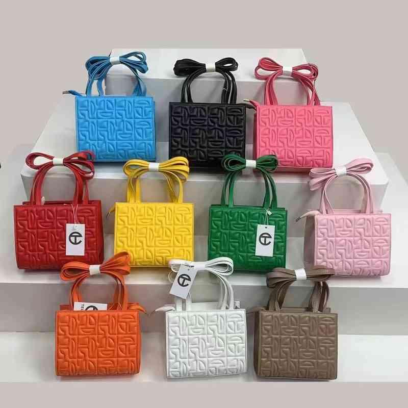 

Trendying Fall Purses and Handbags Warm Hat and Sock Set Luxury Women Fashion Designer Famous Brand Pink Telfar Bags