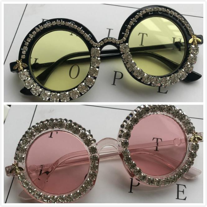 

2pcs/lot Yellow Lens Women Mens Sunglasses Diamond Handmade Luxury Eyewear Small Round Frame Sun Glasses UV400 Eyeglasses oculos1