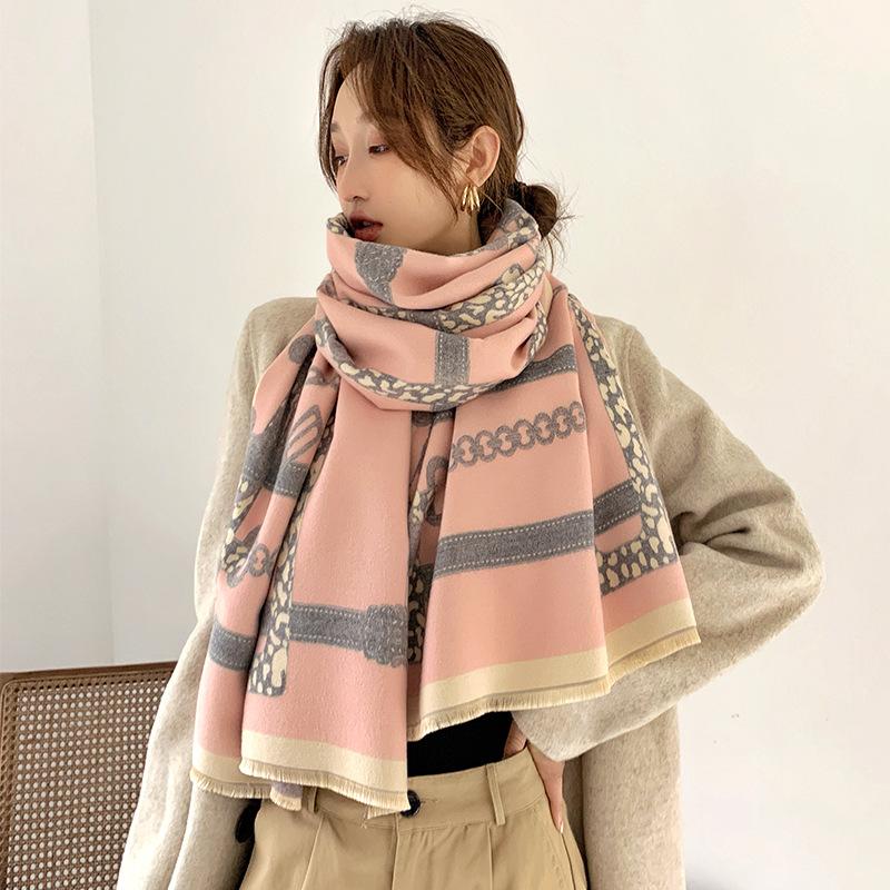 

2020 winter Popular Leopard Print wool Beach towel fashion autumn two-sided cashmere Scarf lady tassels soft keep warm Shawls