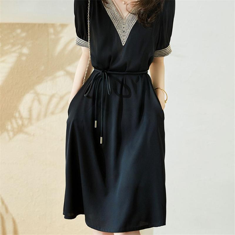 

Casual Dresses Women V-neck A-line Loose Comfortable Elegant Ladies Classy Girls Tender Female Fashion All-match Lace Patchwork, Black;gray