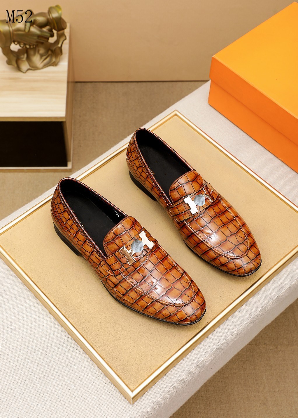 

Italian Fashion Men Black Brown Designer Luxury Dress Shoes Genuine Leather Slip On Man Formal Suit Footwear with Buckle, #04