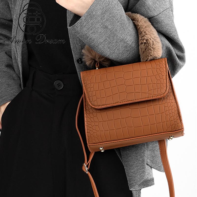 

Crocodile Pattern Small Flap Bag PU Leather Shoulder Bag For Women 2021 Winter Fashion Faux Fur Handle Female Warm Crossbody, Black
