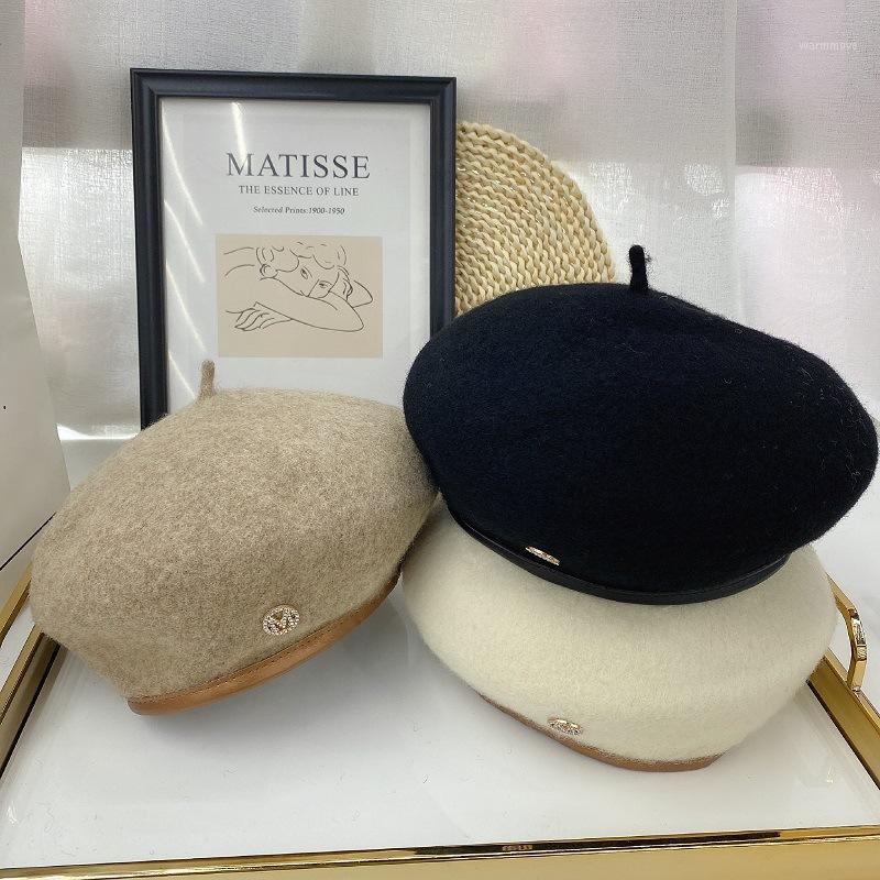 

202009-weimin autumn winter M letter Satin fabric brim lady beret hat women Leisure painter hat1, Black