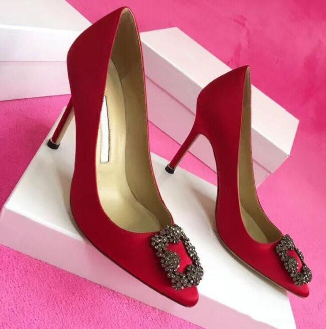 

2022 top quality Designer Party Wedding Shoes Bride Women Ladies Sandals Fashion Sexy Dress Shoes Pointed Toe High Heels Leather Glitter, Black
