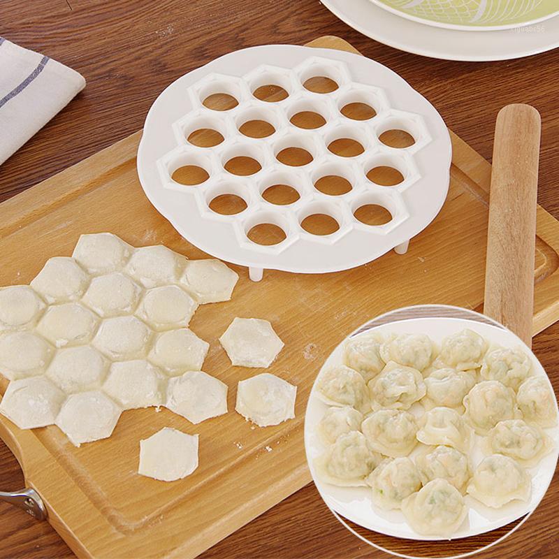 

Wholesale- Creative fast Pack dumpling machine Home plastic 21cm Dough Press Dumpling Pie Ravioli Mold Mould Maker Cooking Pastry tools1