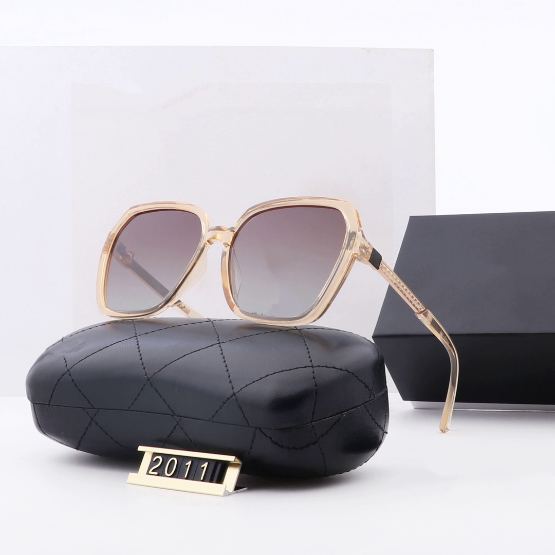 

designer sunglasses Fashion sunglasses for woman women eyeglasses Classic Rhinestone mirror frame ultraviolet Polarized UV400 Gifts eyeglass with Free Boxed